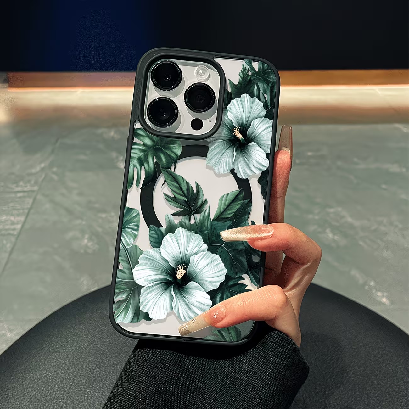 Green Floral Print Phone Case  - Apple Iphone 15 recension och pris